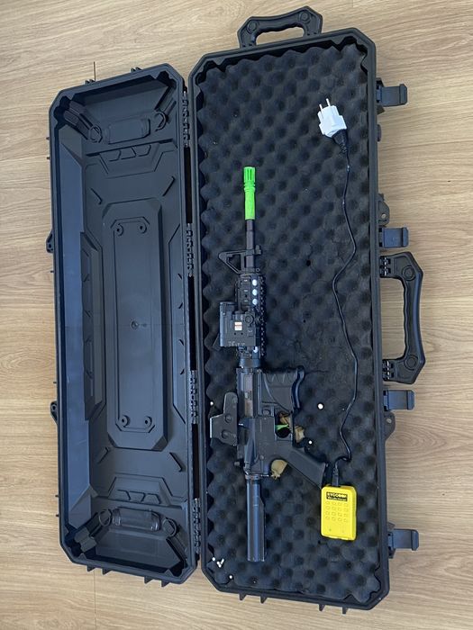 Arma de Airsoft FAB Defense MWG