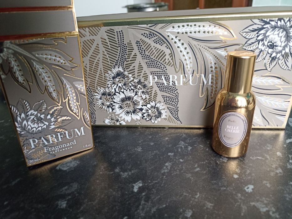 Продам  оригінальні  духи