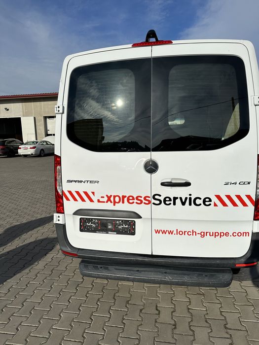 Двері задні низькі Mercedes Sprinter 910 907 Дверка задня