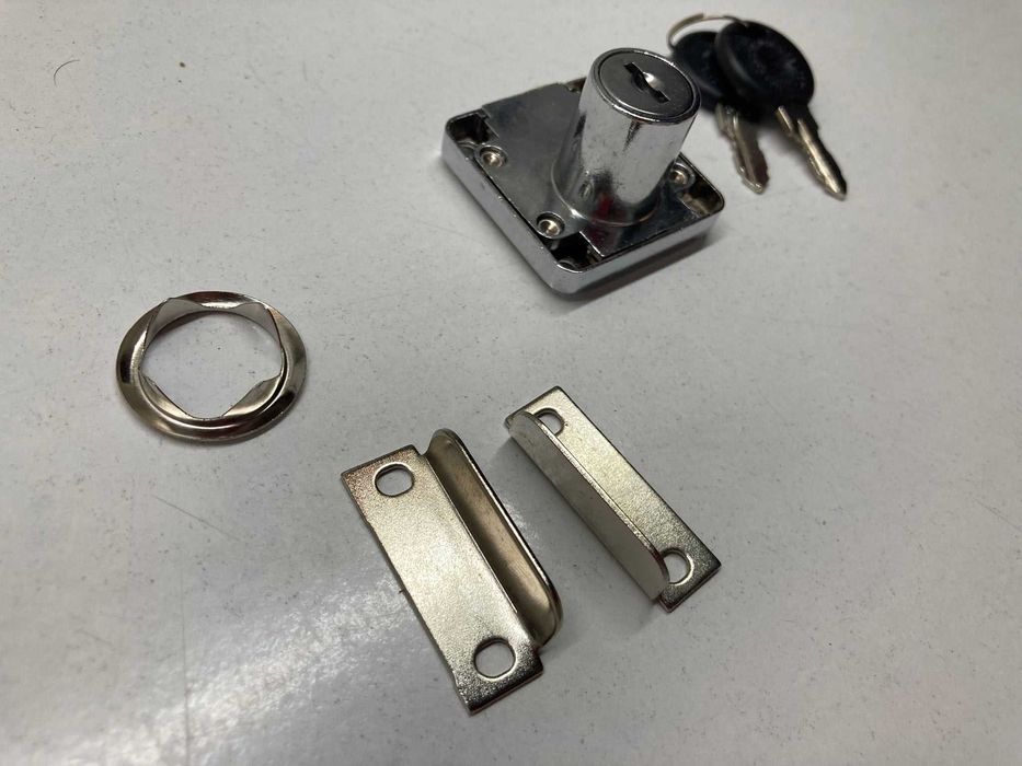 Fechadura para Móvel (com 2 Chaves)