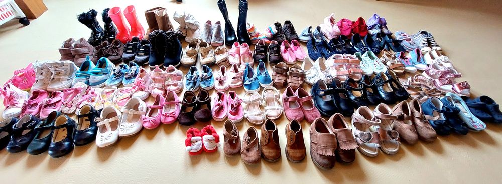 Lote grande de sapatos 18 ao 33