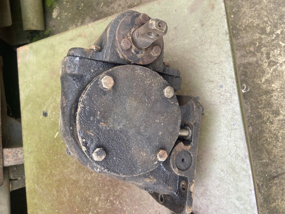 КОМ УРАЛ 4320 бензовоз