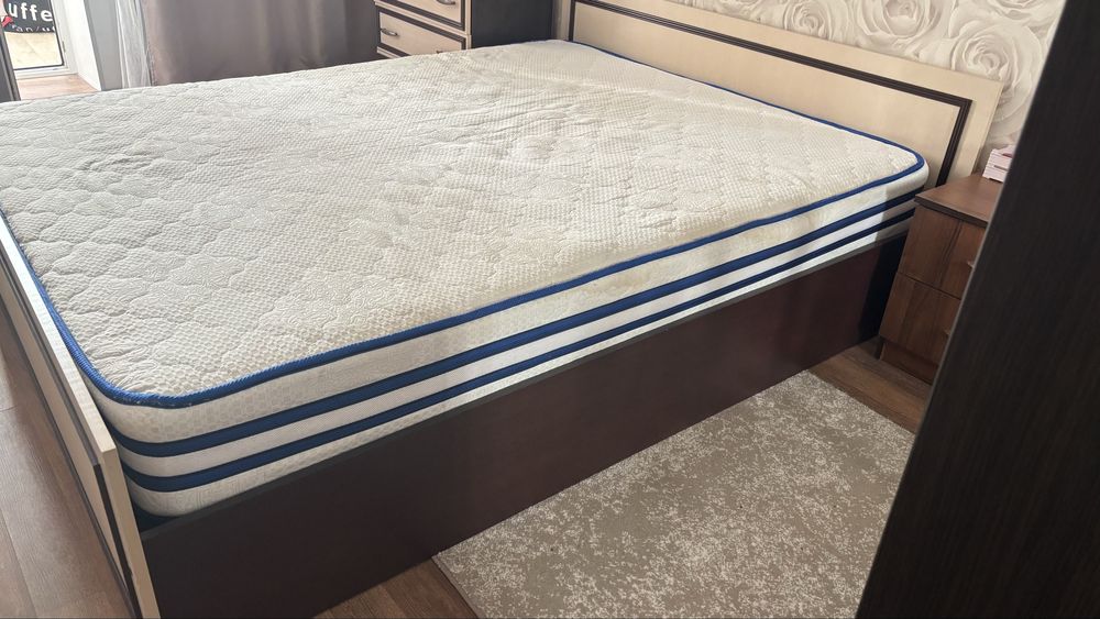 Продаж ліжка з матрасом ортопедичним  ( літо/зима)