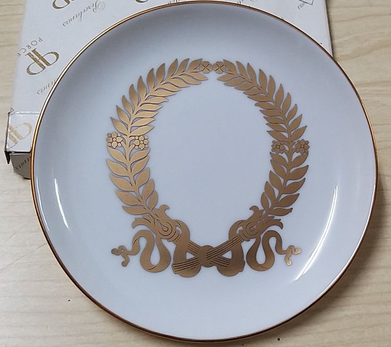 Prato  Porcelana Porcel.