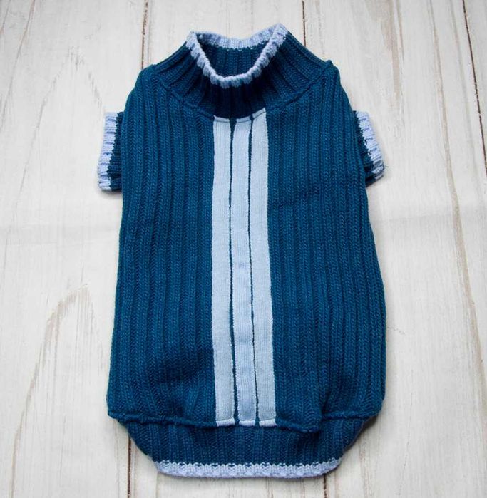Две теплые кофты с лампасами для небольшой собаки..
