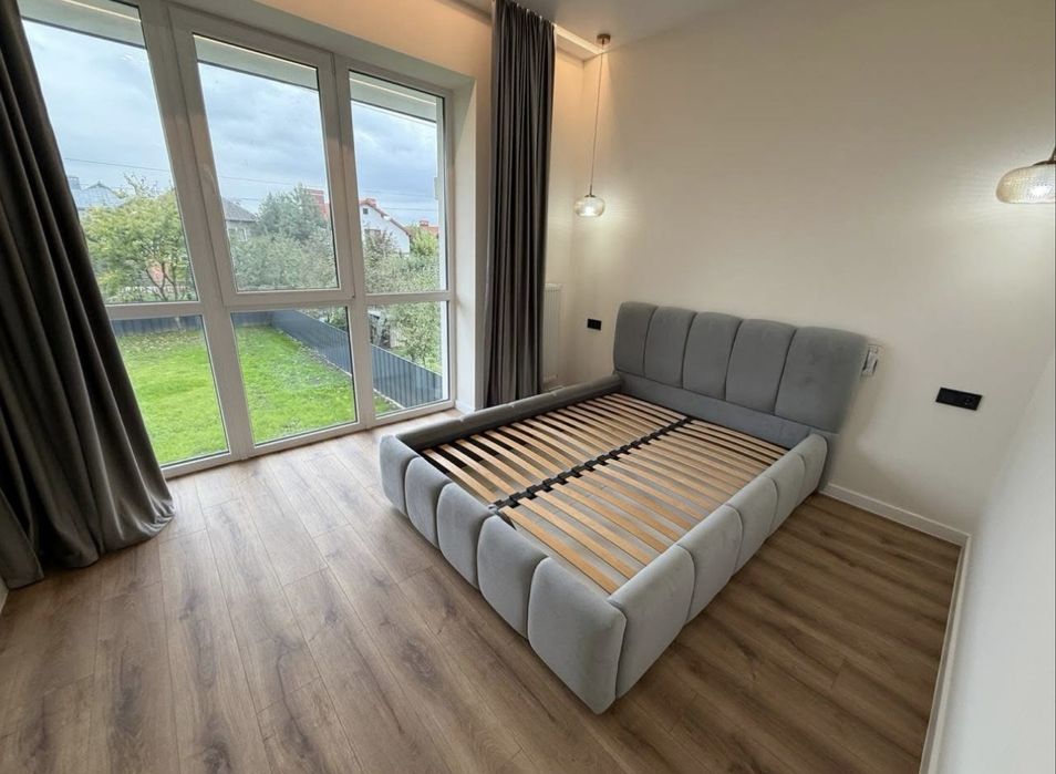 Продаж сучасного будиноку в с. Крихівці