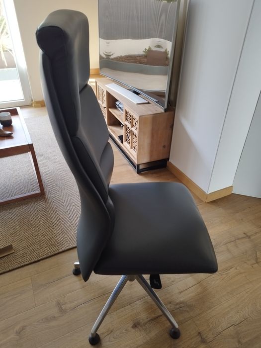 Cadeira giratória de secretária cinza escuro ecopele