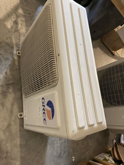 Jednostka zewnętrzna klimatyzacji GREE GWH12QB-K6DNB8I/O. 2 szt
