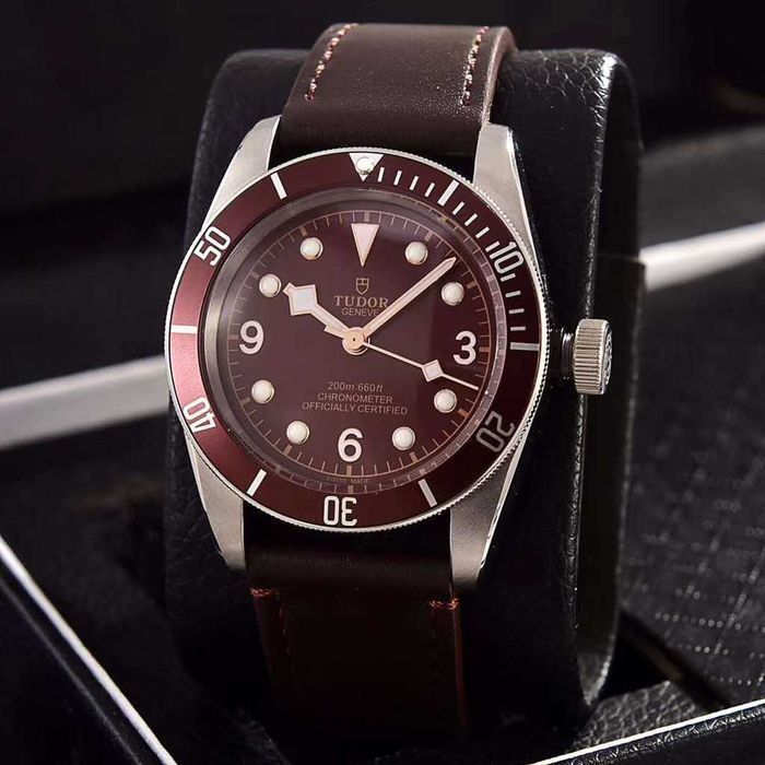 Годинник автоматичний Tudor Black Bay 68 (референс M7943A1A0NU-0002)