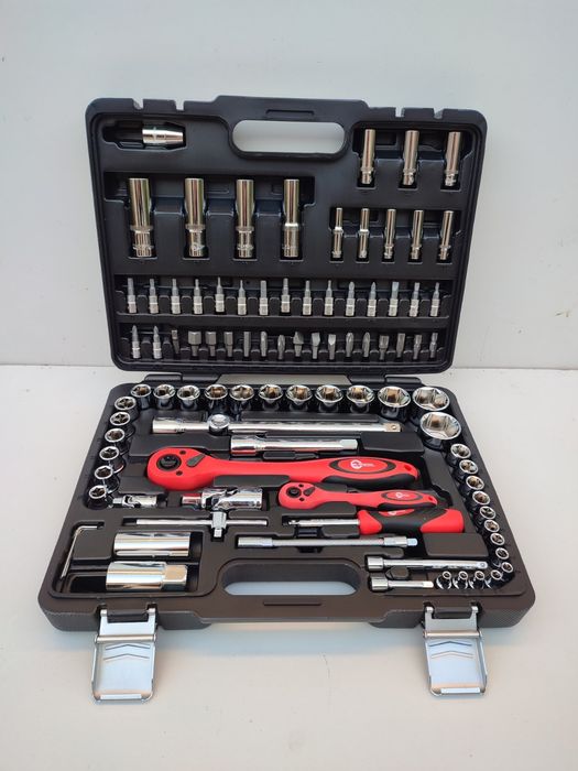 Набор инструментов Cr-V 1/2 и 1/4  94 ед  INTERTOOL  EТ-6094  ТАЙВАНЬ