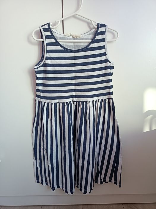 Sukienki h&m 2 sztuki, rozmiar 122/128