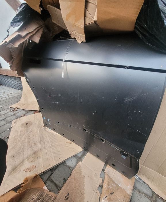 Дверка / Дверь задня права пасажирська сторона Hyundai Ioniq 5