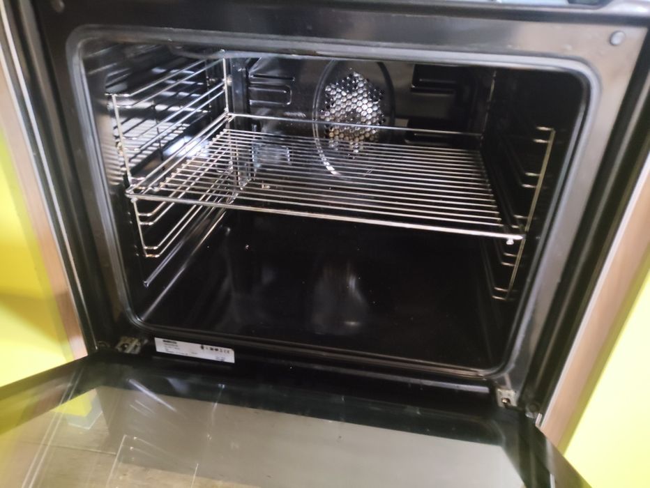 Meble kuchenne i kuchnia  ceramiczna