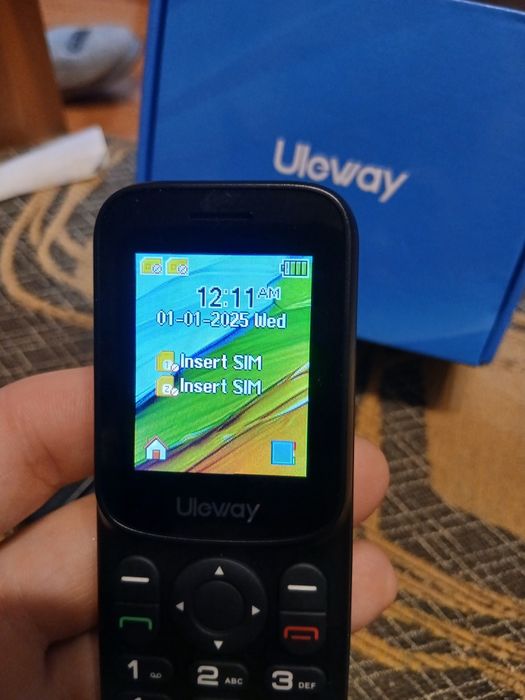 Telefon 4G LTE Mini telefon z przyciskami bez umowy, kolorowy wyświetl
