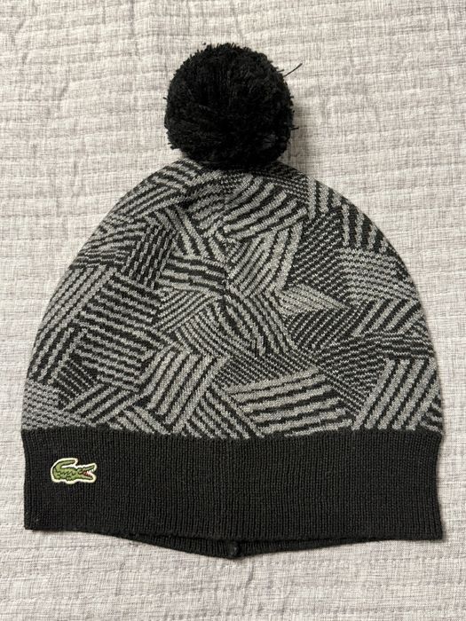 Шапка Lacoste сірого кольору