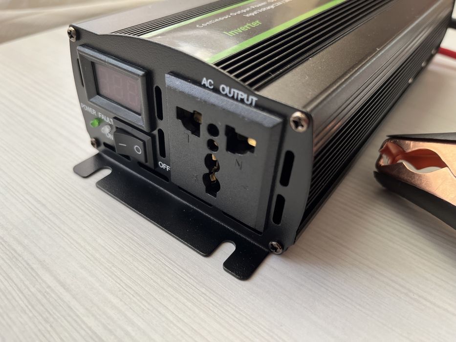 Інвертор для відключення світла. Aierwill 1600w чиста сінусоїда 50Гц