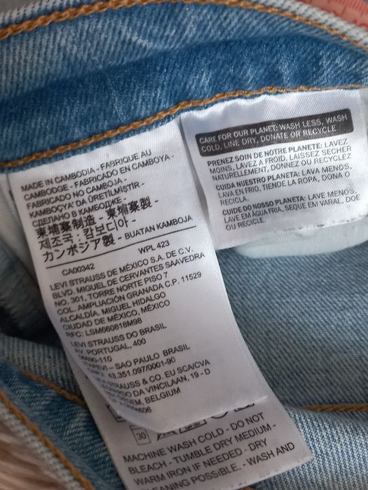 Джинсы прямі LEVI'S р.25
