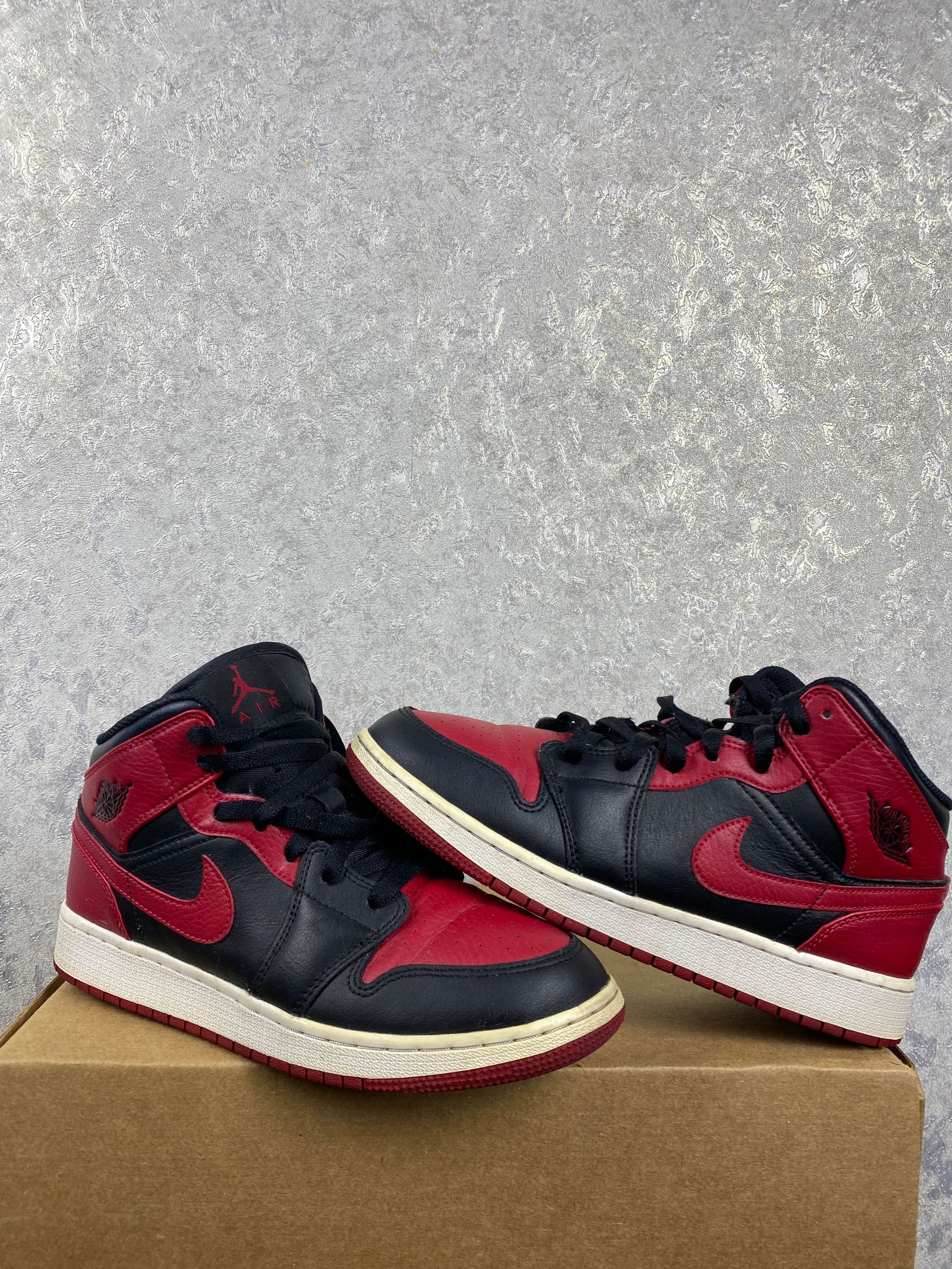 Nike air banned new arrivals