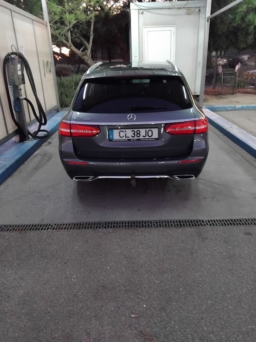 Mercedes E350d  amg line