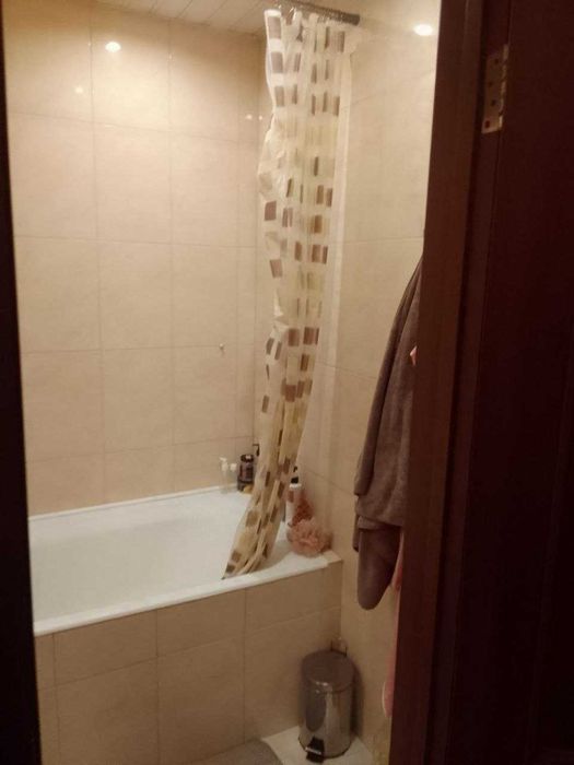 Продам 1 кімн. квартиру по вул. Срібнокільська. 50 кв.м. 79000