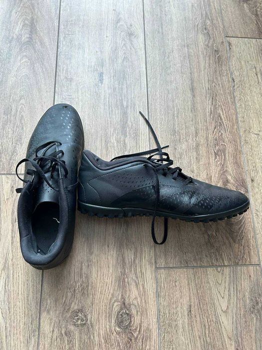 Сороконіжки Adidas (44 розмір)