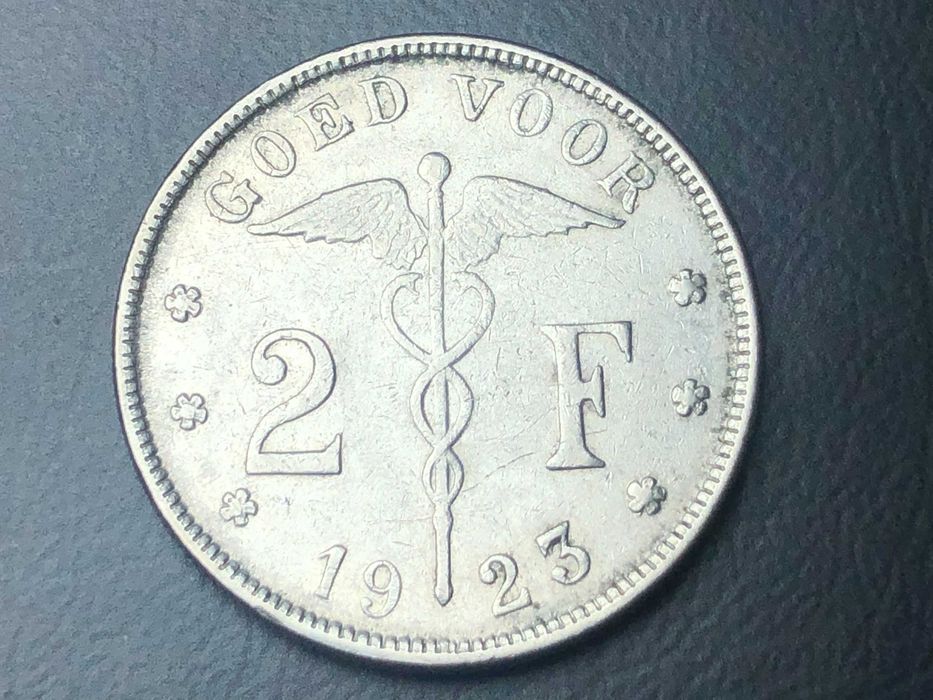 Bélgica 1923 - 2 Franc Cuproniquel - Legenda 'BELGIE'