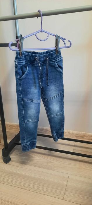 Джинси в новому стані