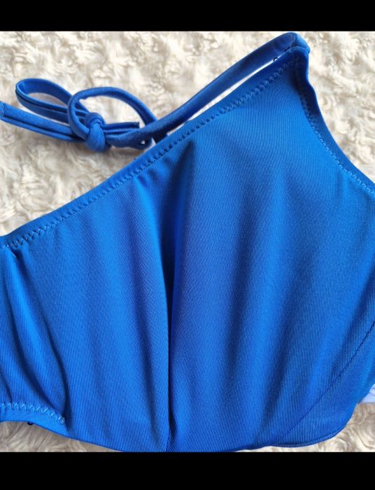 Biustonosz kąpielowy Calzedonia M 80B/75C/70D Cannes z cekinami niebieski digital blue chabrowy kobaltowy szafirowy