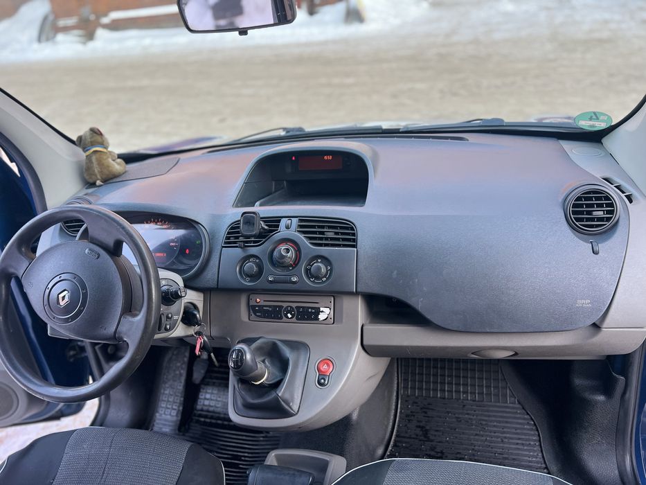 Продам Рено Кенго