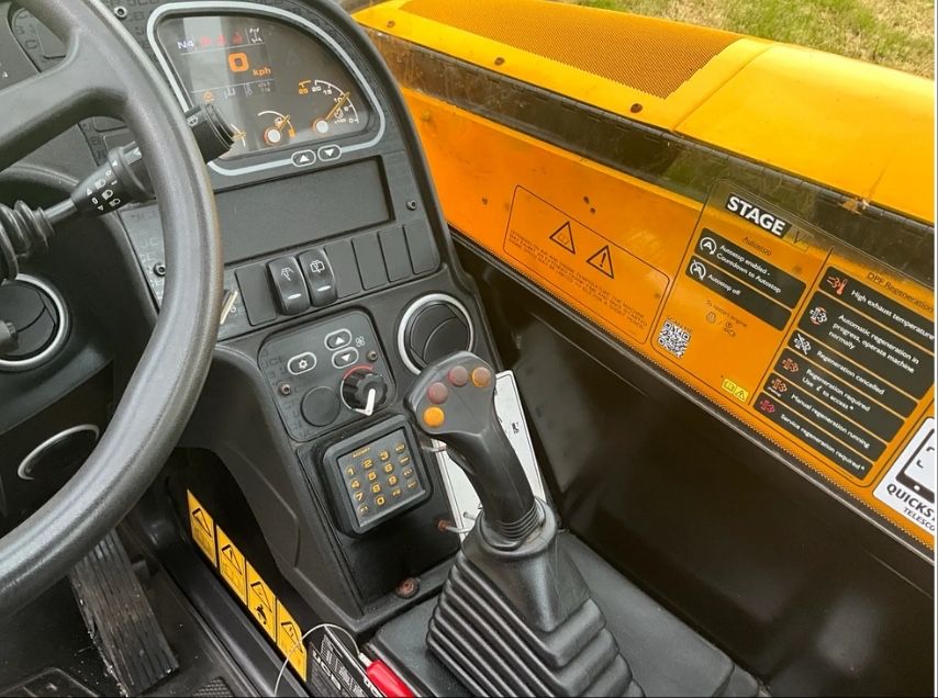 Ładowarka teleskopowa JCB 531-70