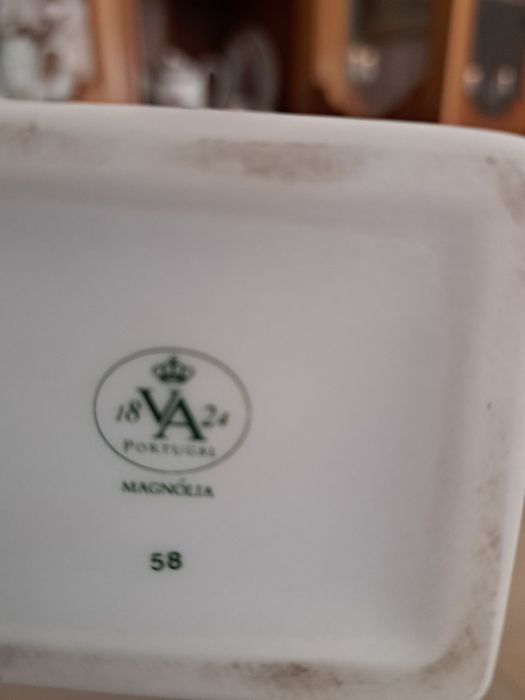 Talha e prato vista alegre motivo magnólia