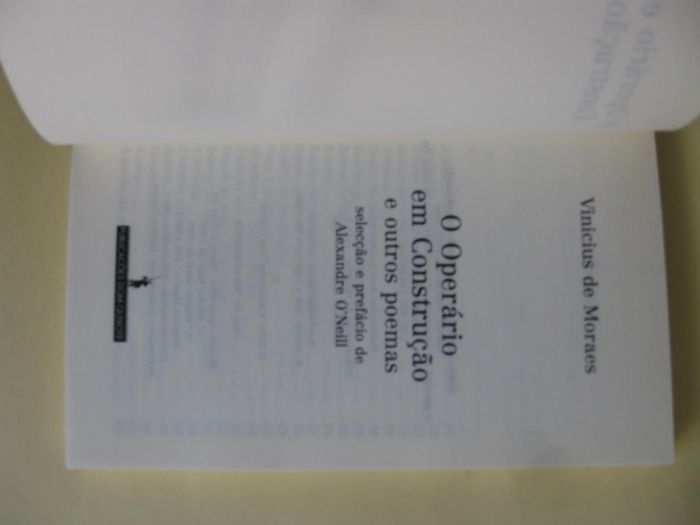 O Operário em Construção de Vinicius de Moraes