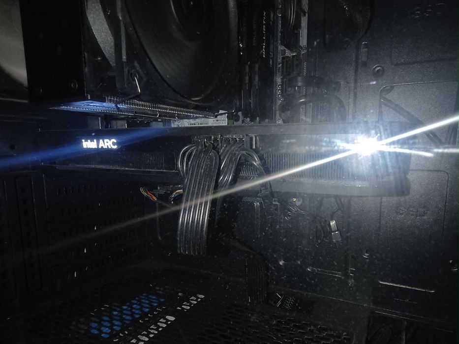Intel Arc A750 Limited Edition 8GB GDDR6