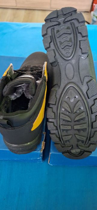 buty sportowe ocieplane NIKE 45