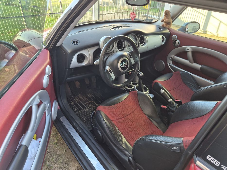 Mini Cooper 1.6 benzyna 116km
