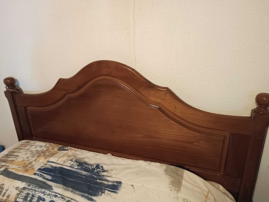 Cama de casal madeira pinho