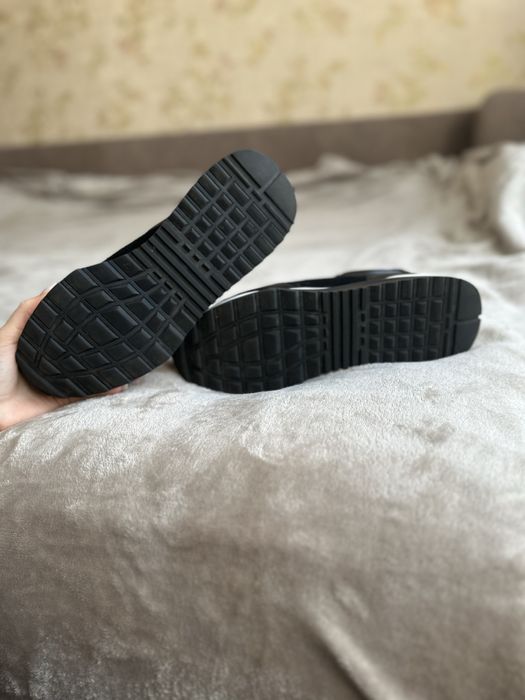 Женские кожаные кроссовки maletskiy brand