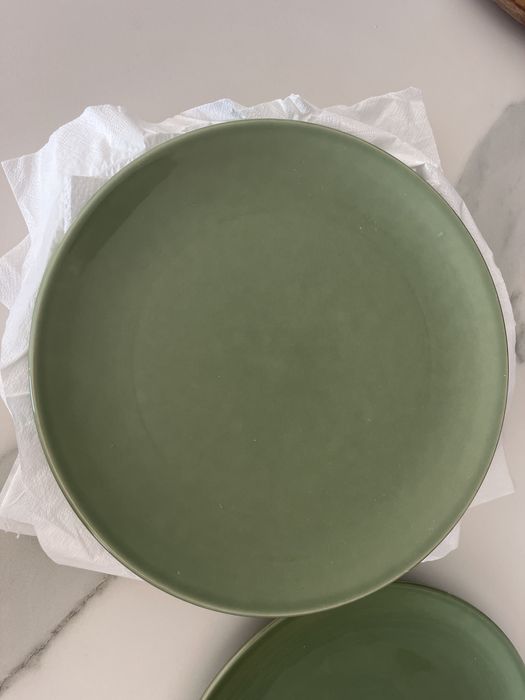 Pratos rasos - novos 6un