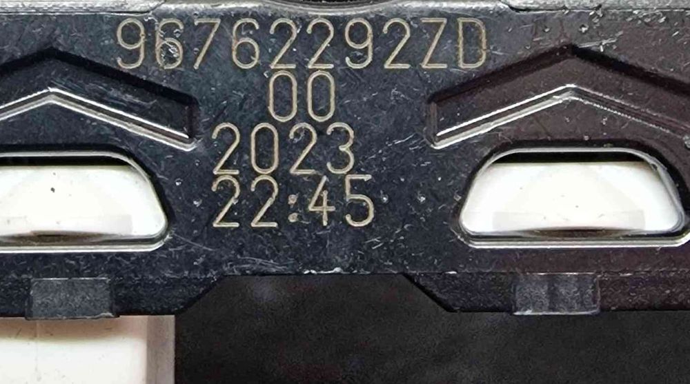 Comando / Botão / Interruptor Vidros Trás Direito 96762292ZD - CITROËN C4 PICASSO II