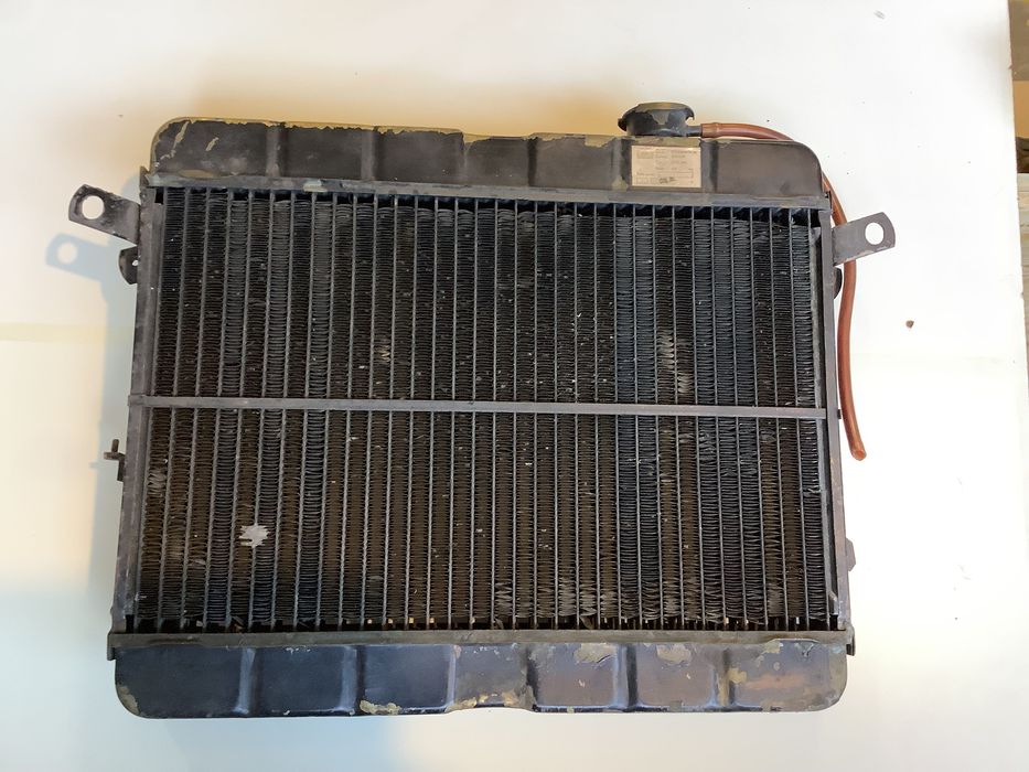 Używana chłodnica i wiele różnych części do Fiat 125p