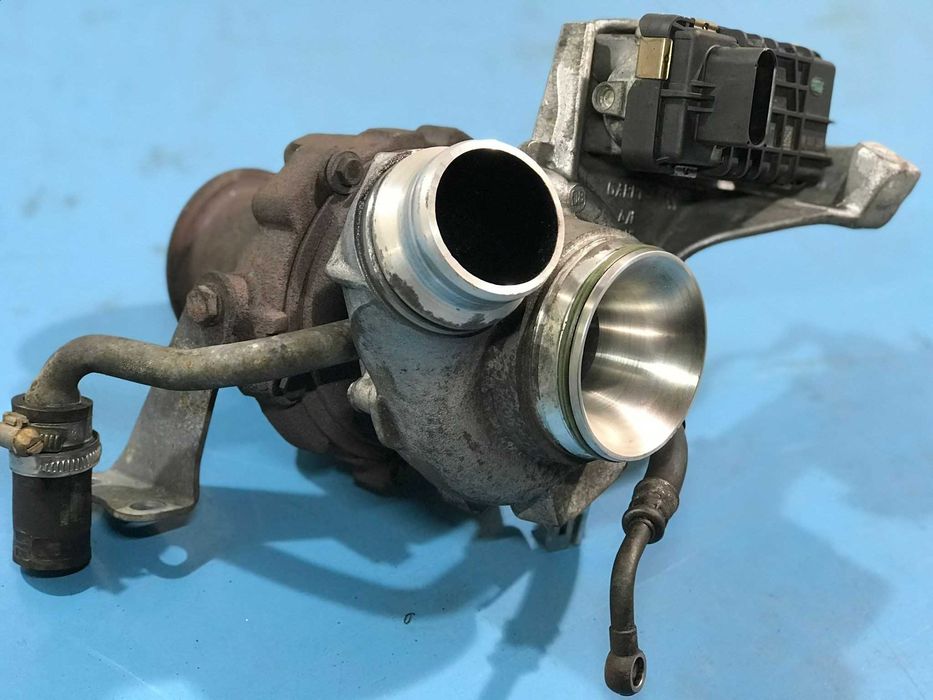 Turbo BMW Serie 1 (E81) 118D