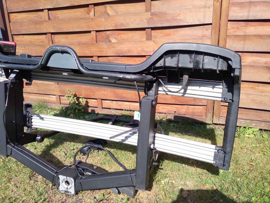 Sprzedam bagażnik rowerowy  thule velospace na 2 rowery