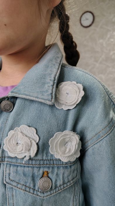 Одяг для дівчинки 6-8 років / зимня куртка/ кофта/піджак/ спідниця