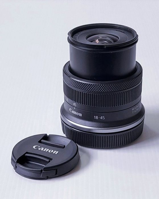 Objectiva Canon RF-S 18-45mm F4.5-6.3 IS STM