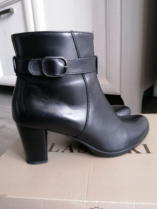 Botki czarne skórzane Lasocki