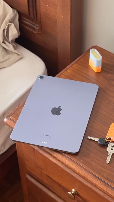Ipad air 5º geracao M1 roxo