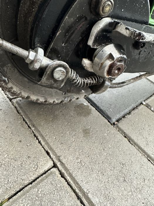 Продам самокат Lime