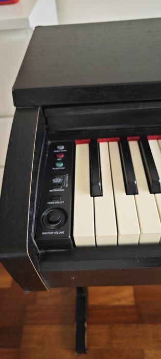 Piano Digital Suzuki