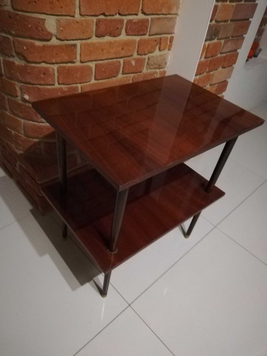 stolik patyczak pomocnik konsola gazetnik PRL vintage politurowany