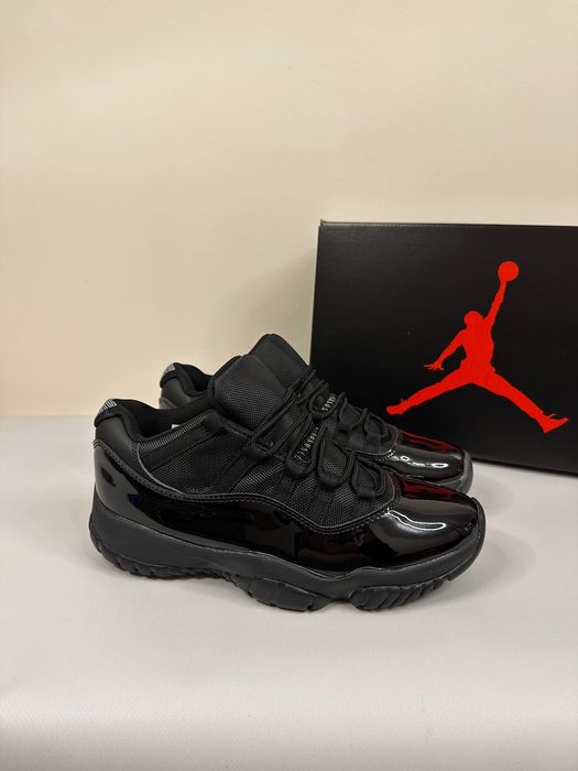 Кроссовки мужские Jordan 11 low black черные джордан кросівки